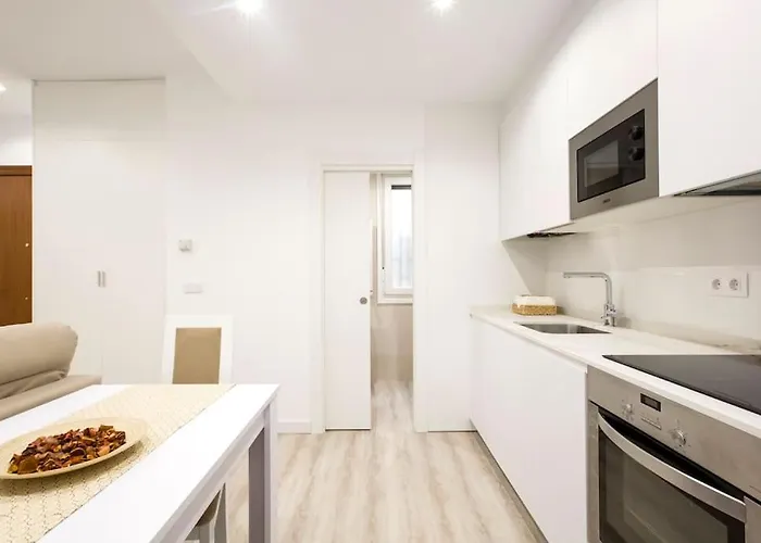 Piso En El Centro De Bilbao, Frente A La Alhondiga *